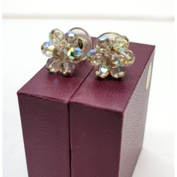 Beaded Iridescent Post Earrings Floral Style Clear with Rainbow Coloring LI303 - Picture 6 of 7